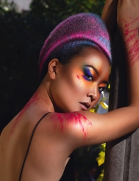 Coloured strings